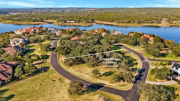 25700 Cliff Circle, Spicewood, TX 78657