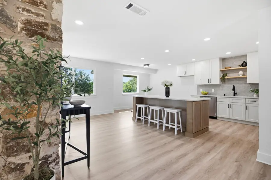 1103 Stillhouse Spg, Round Rock, TX 78681 - #2