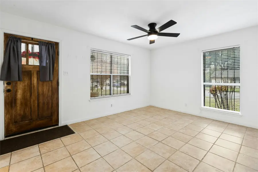 9406 N Creek Dr, Austin, TX 78753 - Image #3