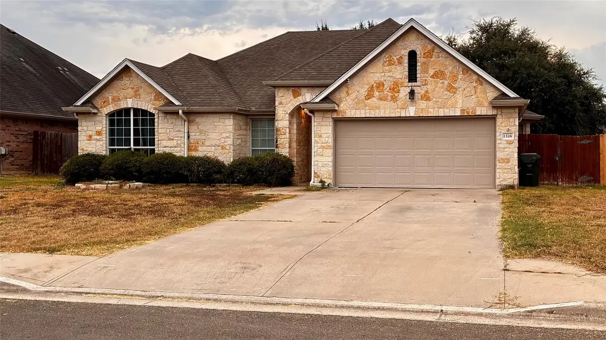 1326 Star Mdw, Kyle, TX 78640 - #1