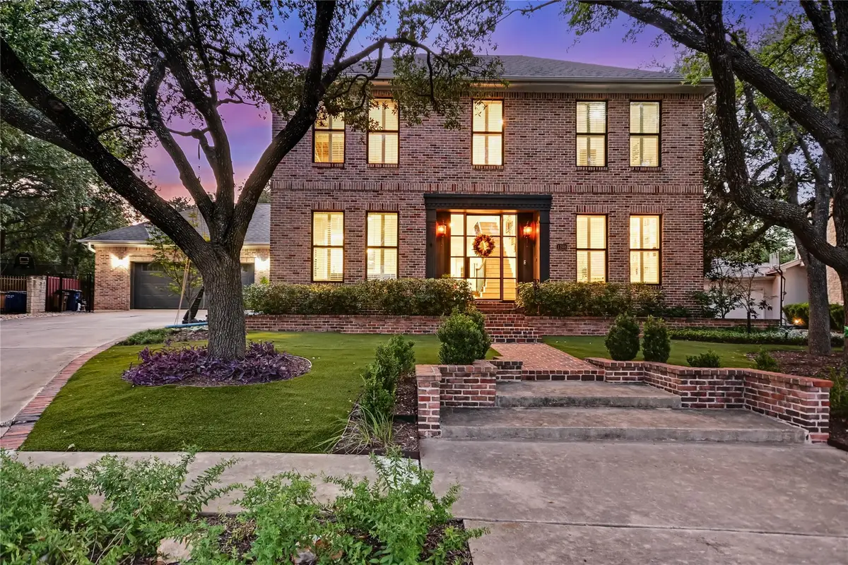 1208 Grosvener Ct, Austin, TX 78746 - #1