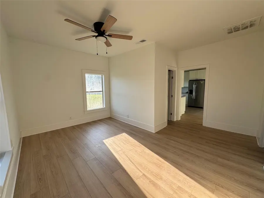 204 W Westhill Dr W #204, Cleburne, TX 76033 - #3