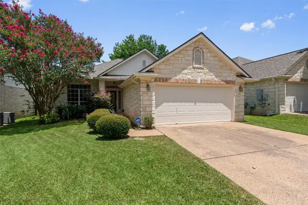 2103 Woodston Dr, Round Rock, TX 78681