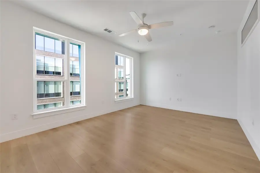1701 Simond Ave #516, Austin, TX 78723 - #3