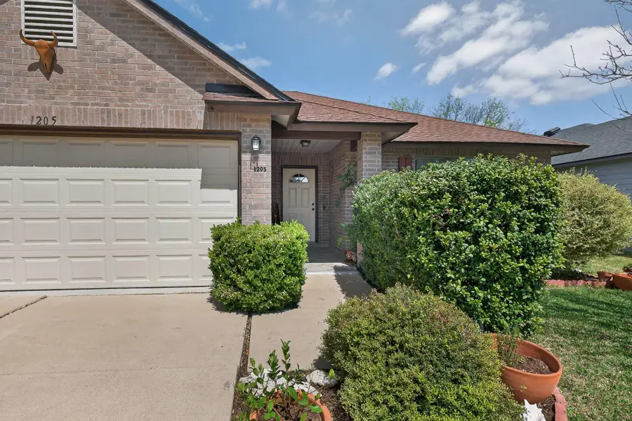 1205 Apollo Cir, Round Rock, TX 78664 - #2