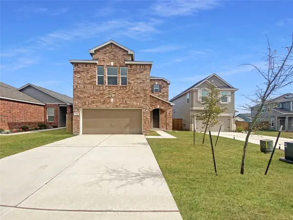 152 Josey Wales Dr, Jarrell, TX 76537