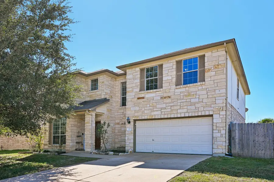 653 Dark Horse Ln, Buda, TX 78610 - #2