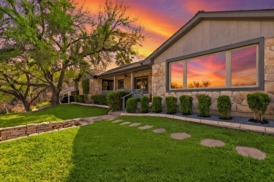 417 Oak Ridge Dr, San Marcos, TX 78666 - #3