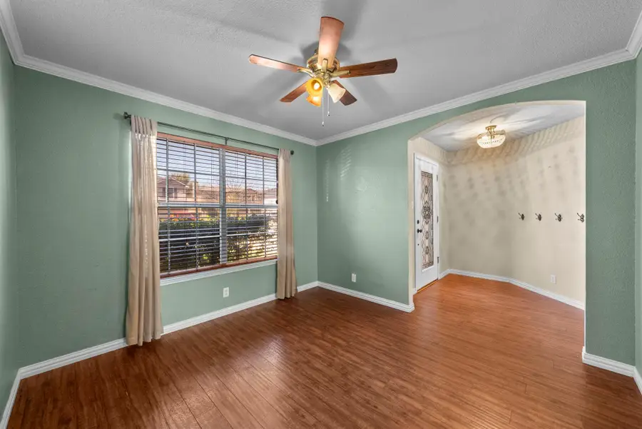 202 Matthew Cv, Hutto, TX 78634 - #3