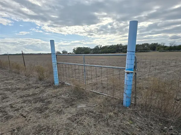 830 County Road 226, Florence, TX 76527