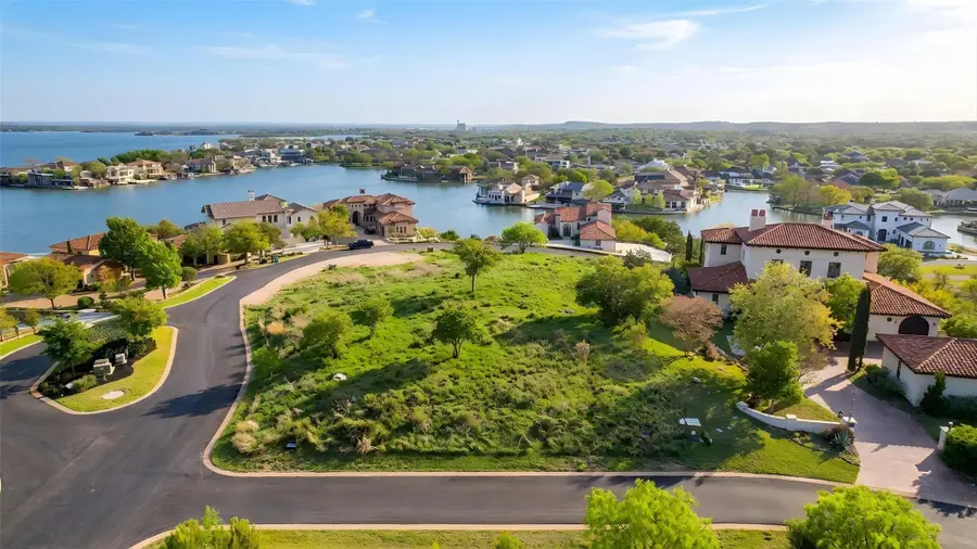 1328 Apache Tears St, Horseshoe Bay, TX 78657 - #2