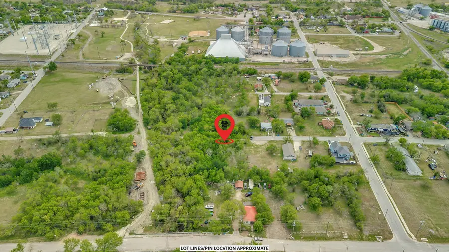 TBD 2nd St, Taylor, TX 76574 - #3