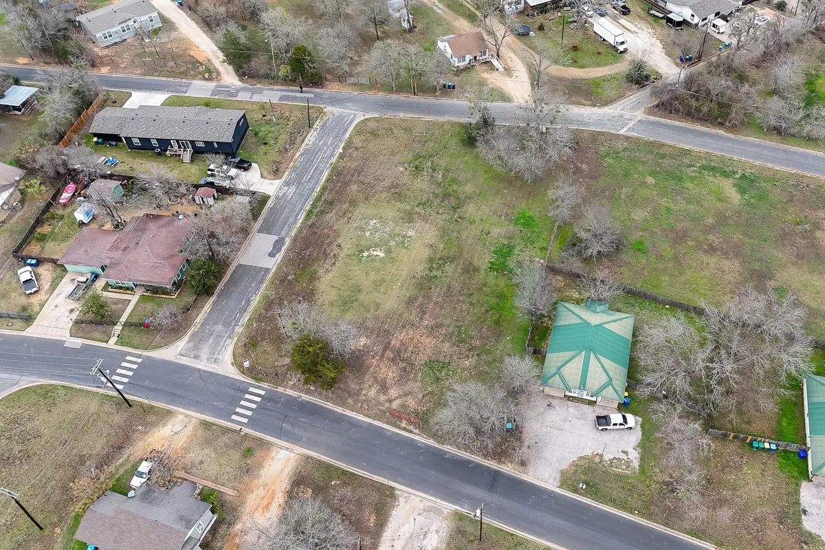 601 S Martin Luther King Blvd, Elgin, TX 78621 - #1