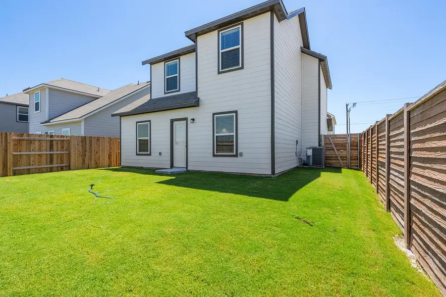 317 Carmel Canyon Trl, Jarrell, TX 76537 - #2