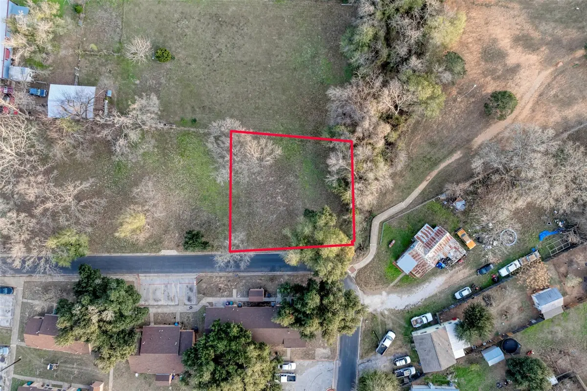 Lot 4 E Alamo St, Elgin, TX 78621 - #1