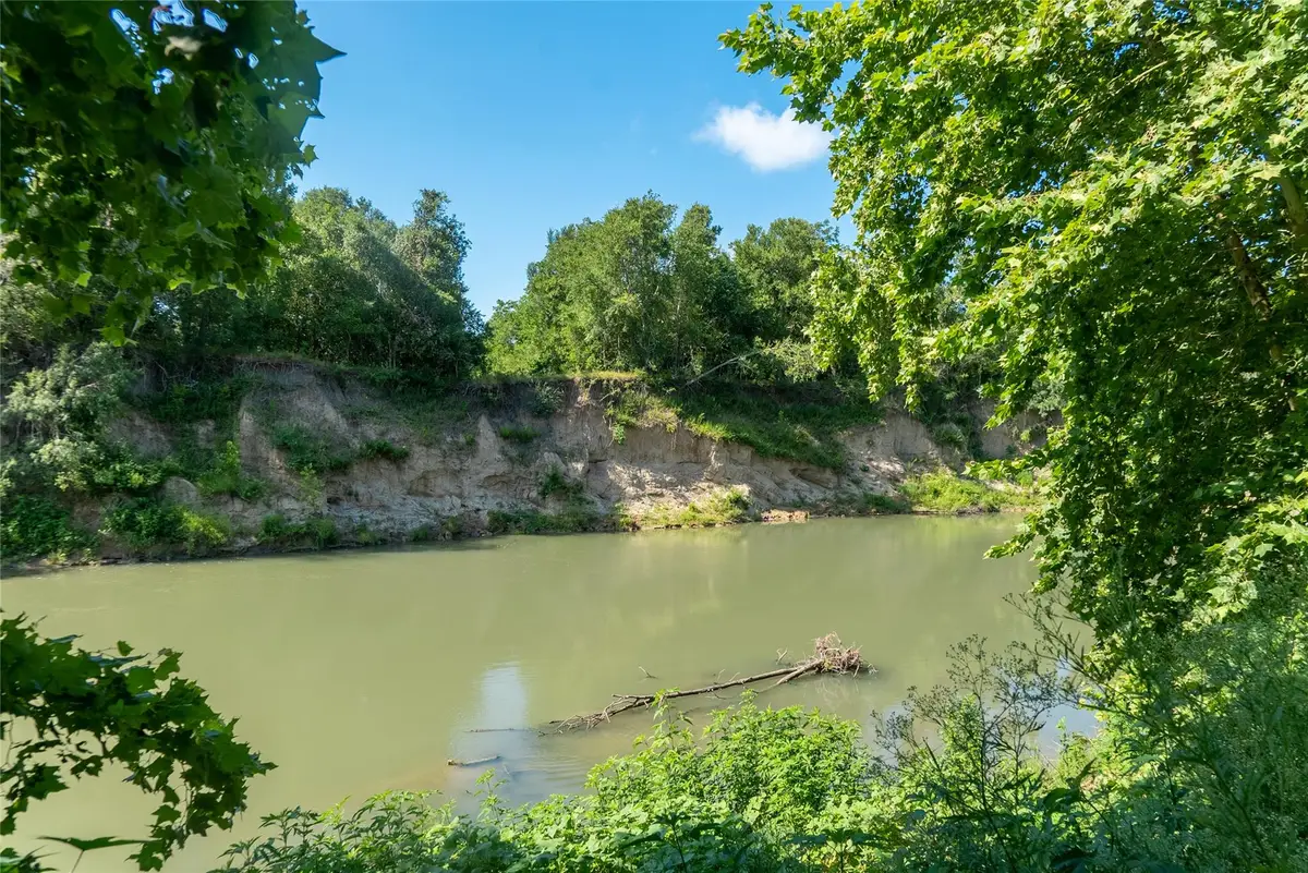 000 County Road 343, Gonzales, TX 78629 - #1