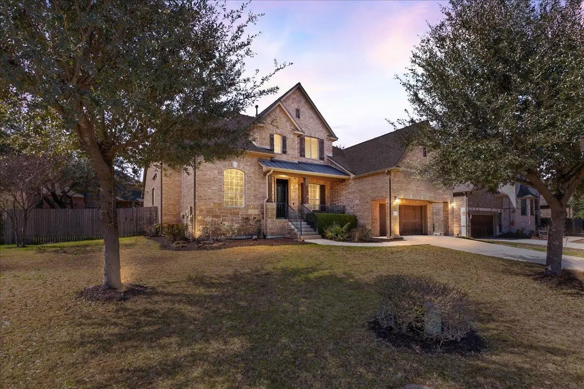 12101 Labrador Bay Ct, Austin, TX 78732 - #1