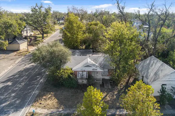 1301 S 13th St, Temple, TX 76504