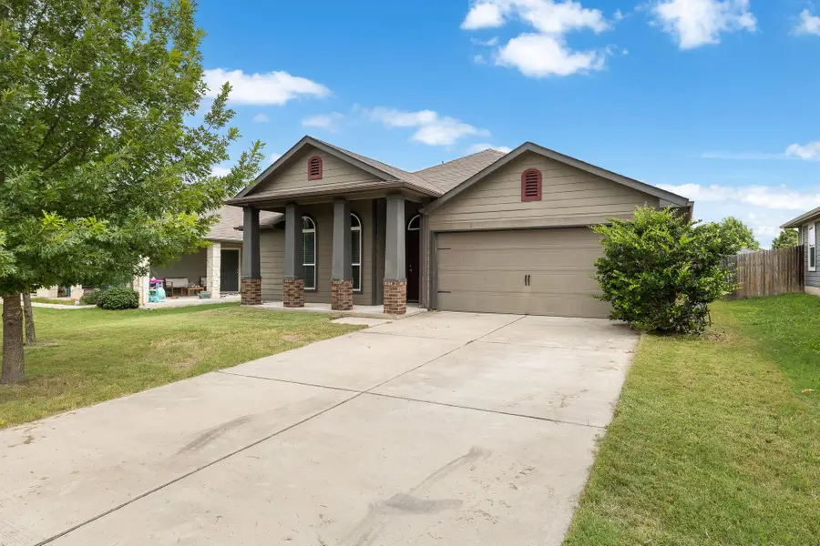 110 Denton Dr, Hutto, TX 78634 - #2