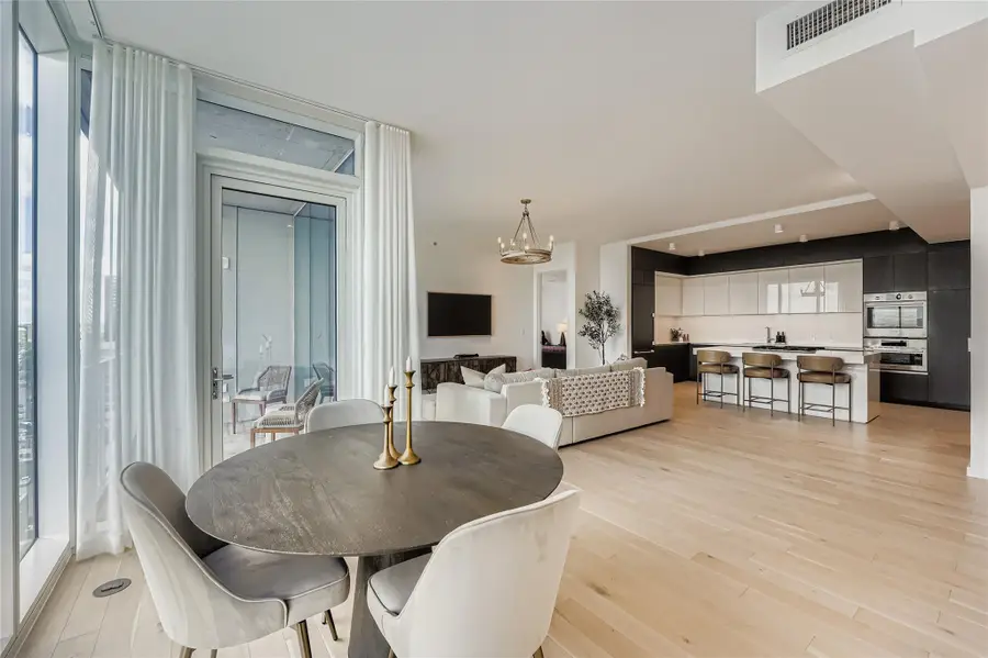 313 W 17th St #1404, Austin, TX 78701 - #2