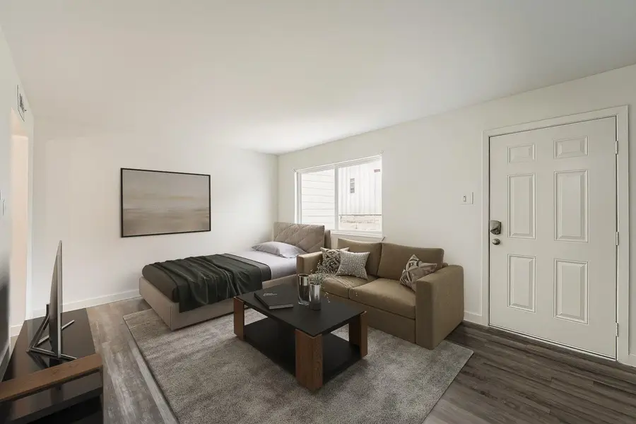 2124 Burton Dr #149, Austin, TX 78741 - Image #2