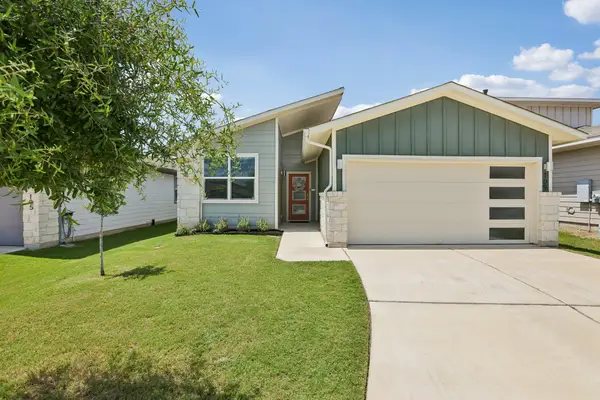 109 Filifera Ct, Leander, TX 78641