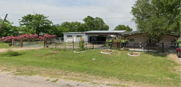 5716 Avenue C, Heidenheimer, TX 76501