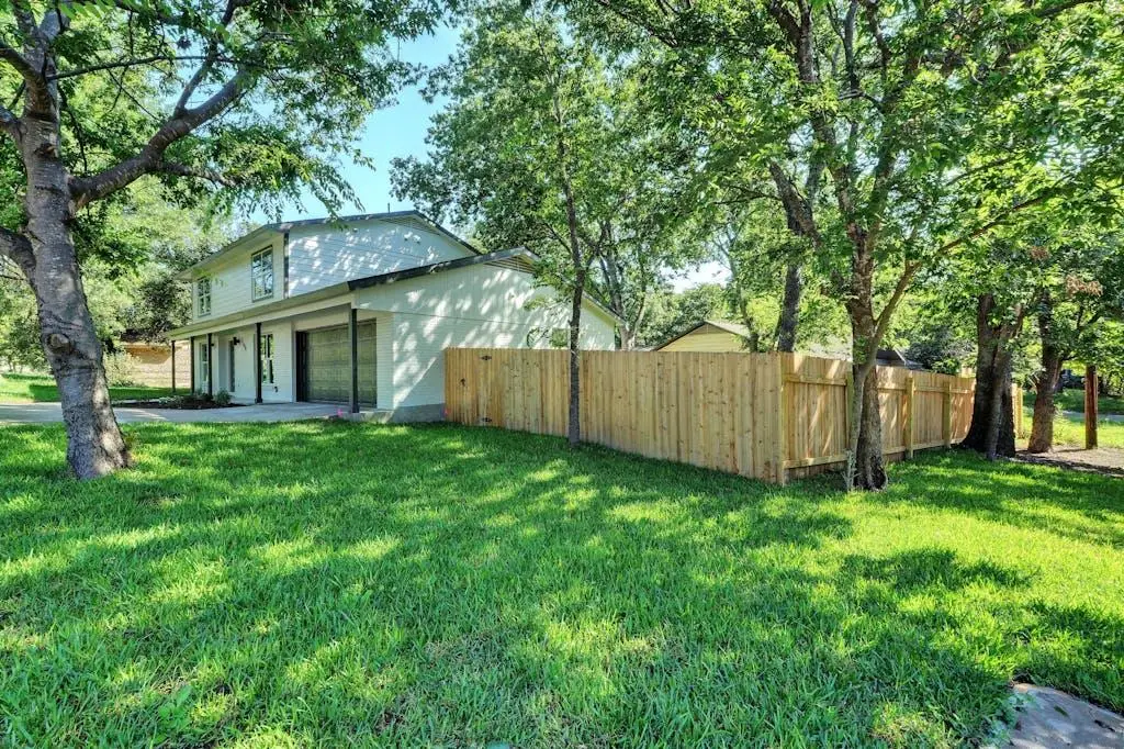 2704 Loyola Ln, Austin, TX 78723 - #1