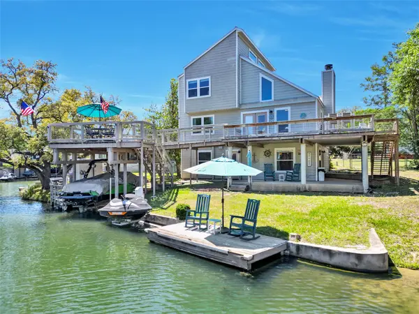 317 Twilight Ln, Granite Shoals, TX 78654