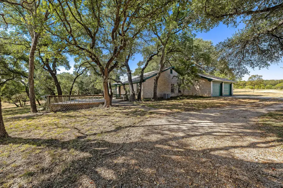 305 Hidden Oaks Ln, Liberty Hill, TX 78642 - #3