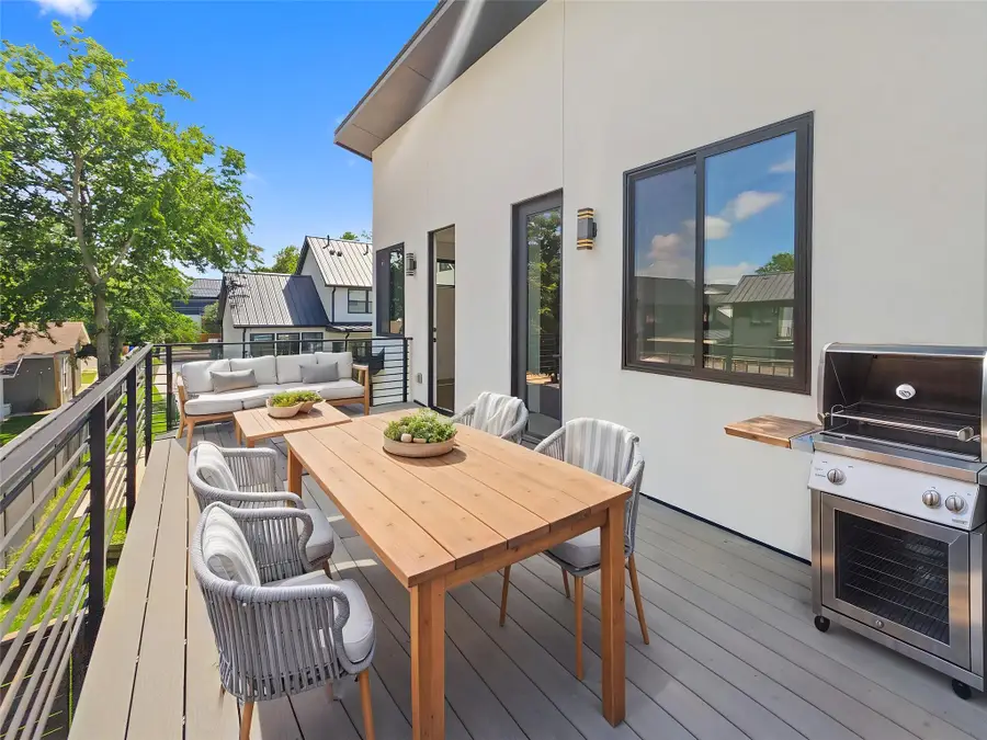 2100 Prather Ln #2, Austin, TX 78704 - #3