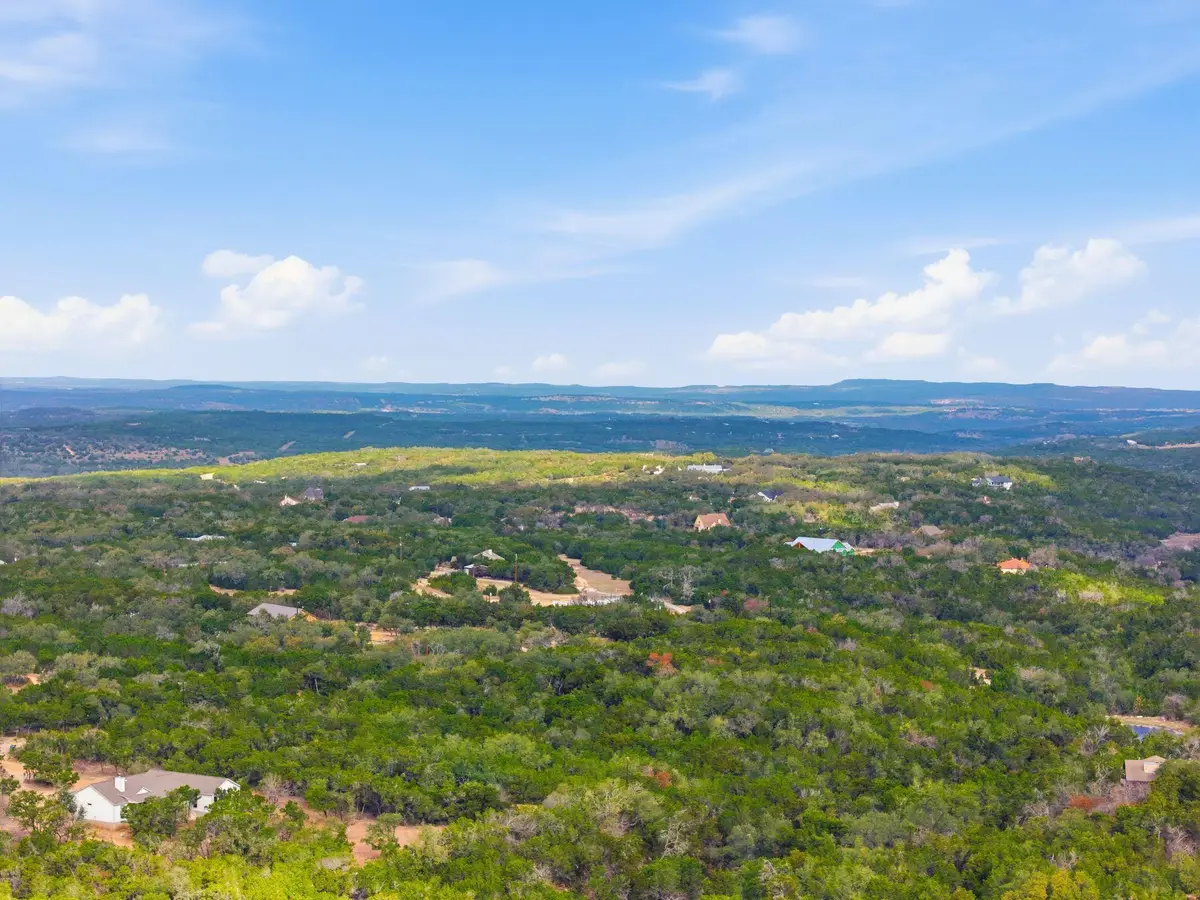 530 Pioneer Trl, Dripping Springs, TX 78620 - #1