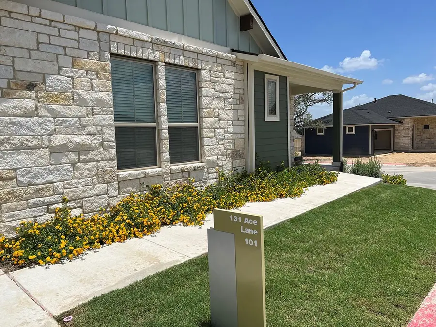 131 Ace Ln #101, San Marcos, TX 78666 - #2
