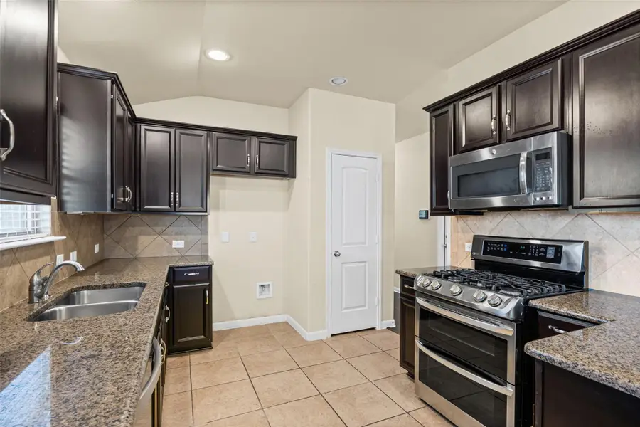 1113 April Meadows Loop, Georgetown, TX 78626 - #3