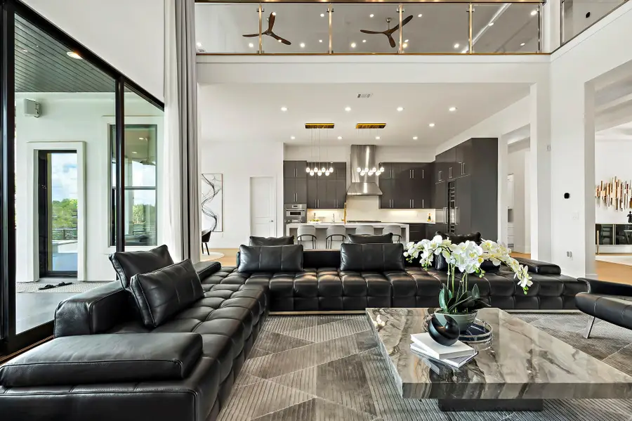 10211 Thistle Rdg, Austin, TX 78733 - #3