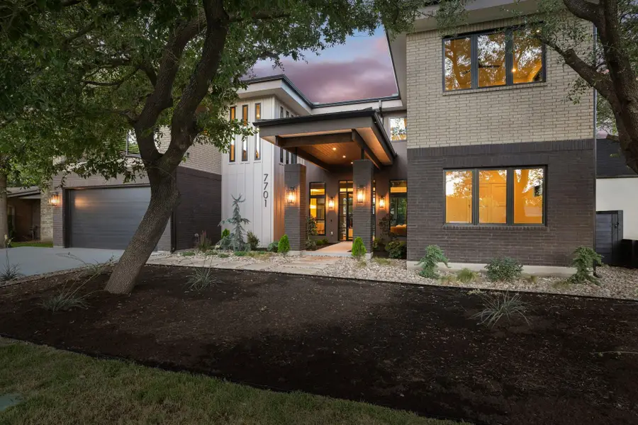 7701 Mullen Dr, Austin, TX 78757 - #2