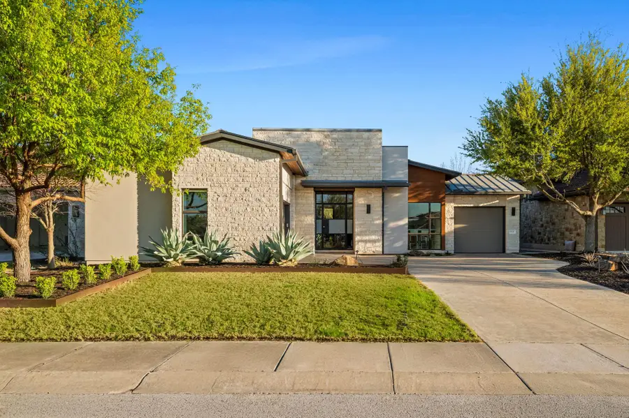 8221 Carranzo Dr, Austin, TX 78735 - #2