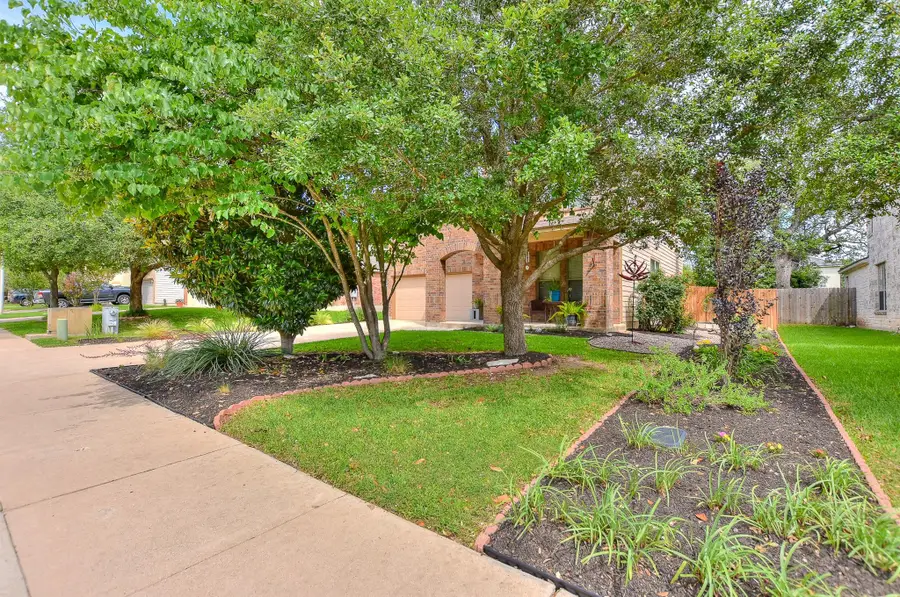 4913 Woodstock Dr, Georgetown, TX 78633 - #3