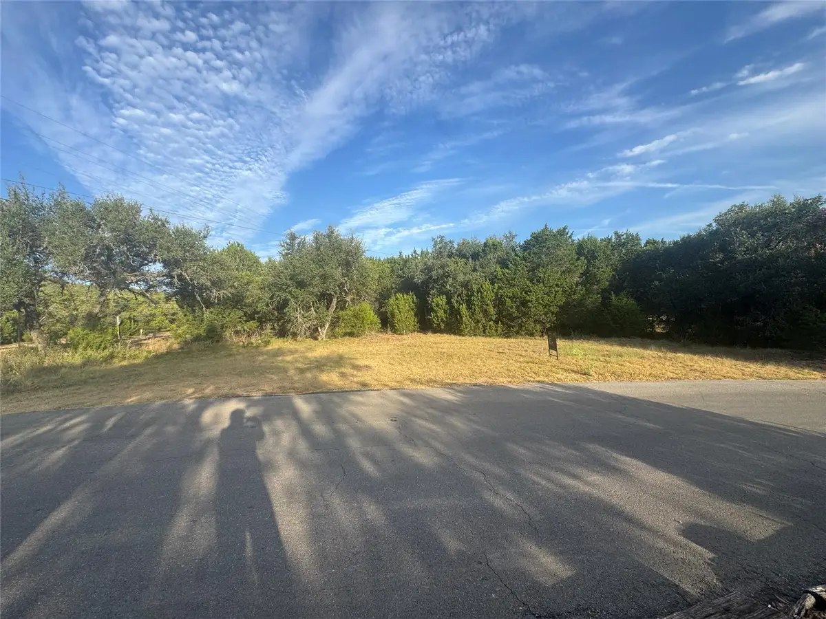 238 Woodcreek Dr, Wimberley, TX 78676 - #1
