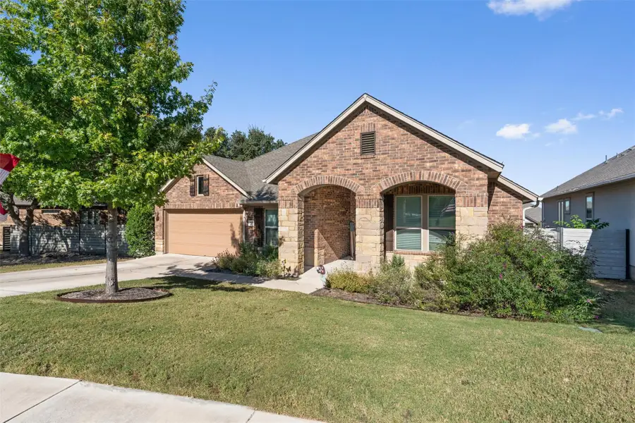 401 Granite Rock Ln, Georgetown, TX 78628 - Image #2
