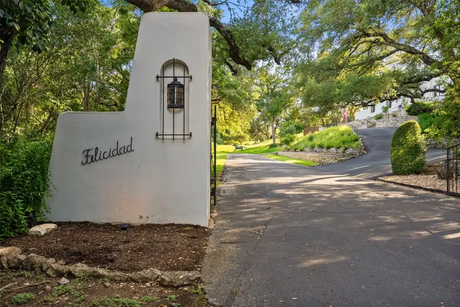 429 Sunfish St, Lakeway, TX 78734 - Image #2