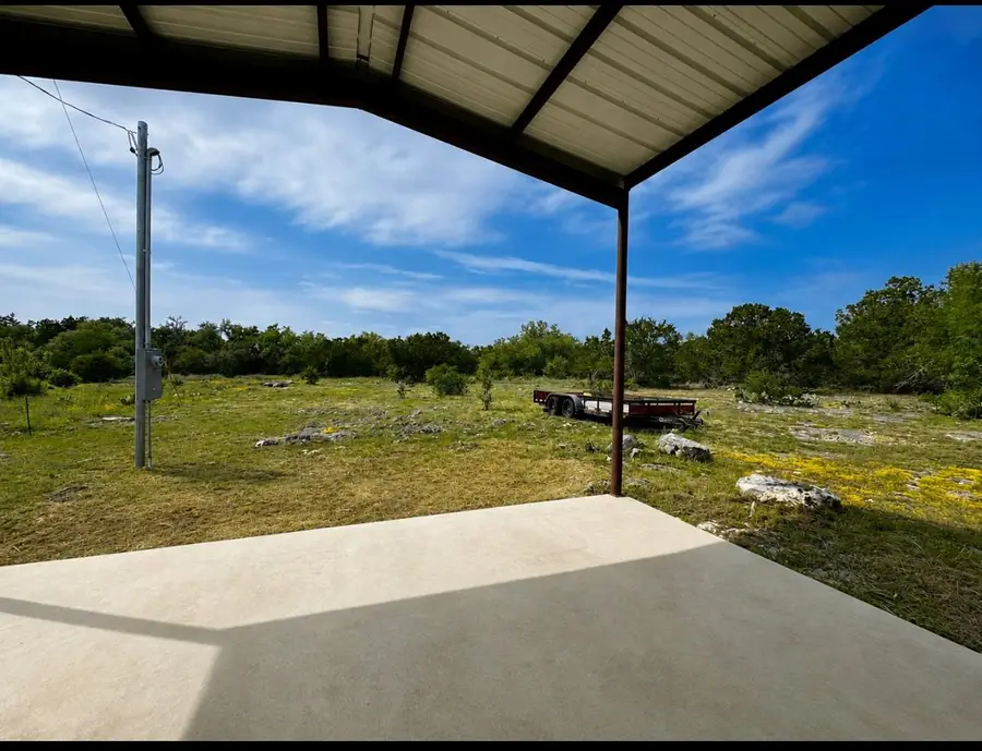 300 Live Oak Hills Ct, San Marcos, TX 78666 - #2