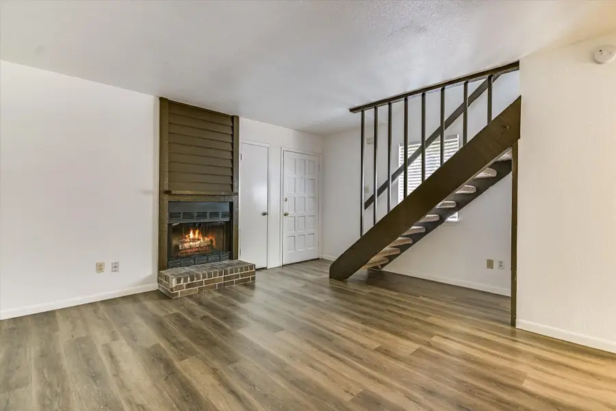 430 Chisholm Valley Dr, Round Rock, TX 78681 - #3