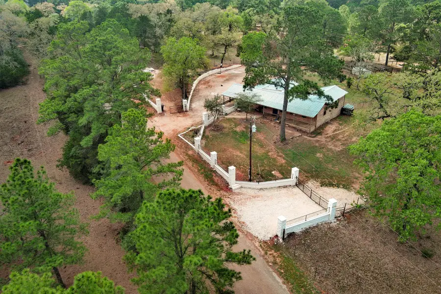 254 Copeland Hill Rd, Smithville, TX 78957 - #3