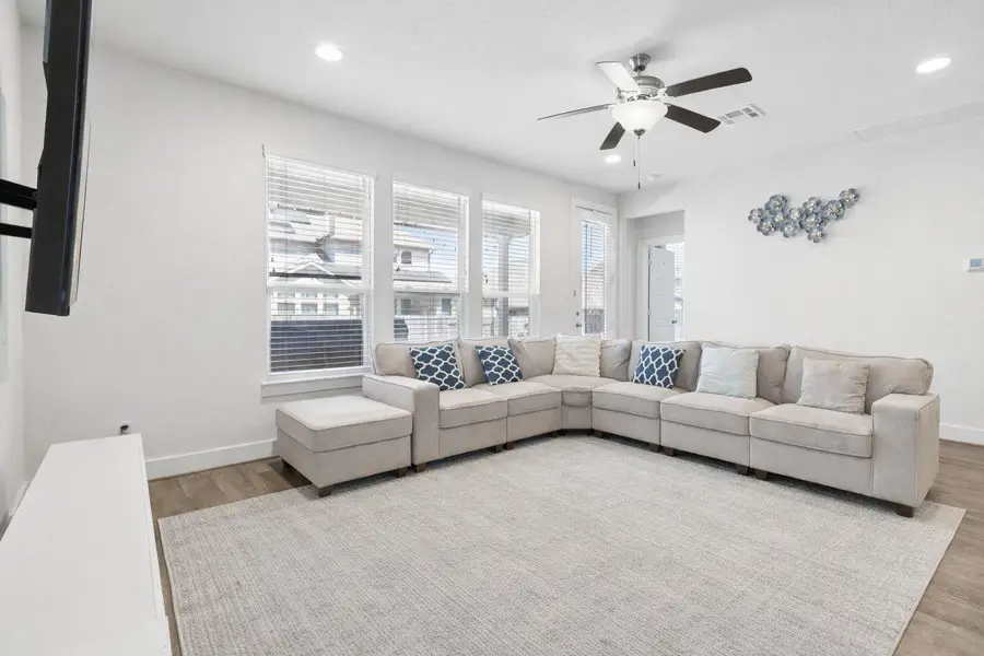 3816 Bow Perch St, Pflugerville, TX 78660 - #3