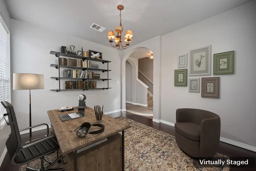 304 Gainer Dr, Hutto, TX 78634 - #3