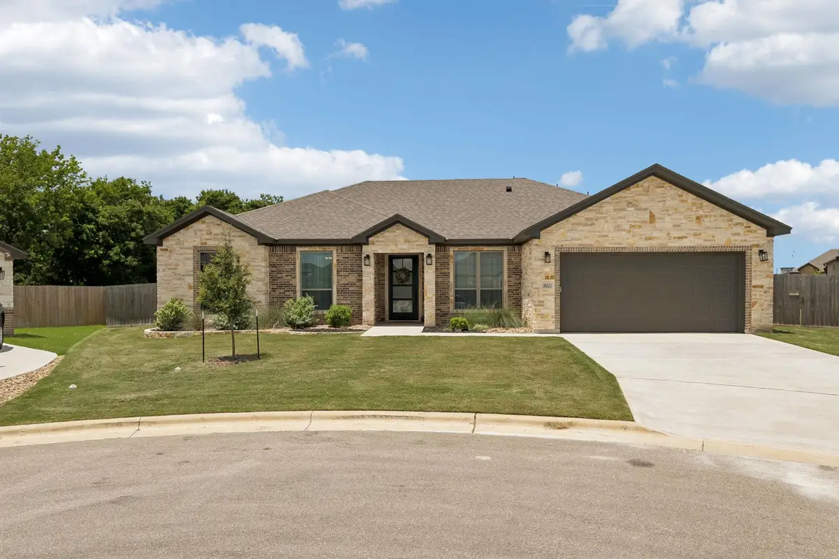 812 Eagle Claw Cv, Salado, TX 76571 - #1