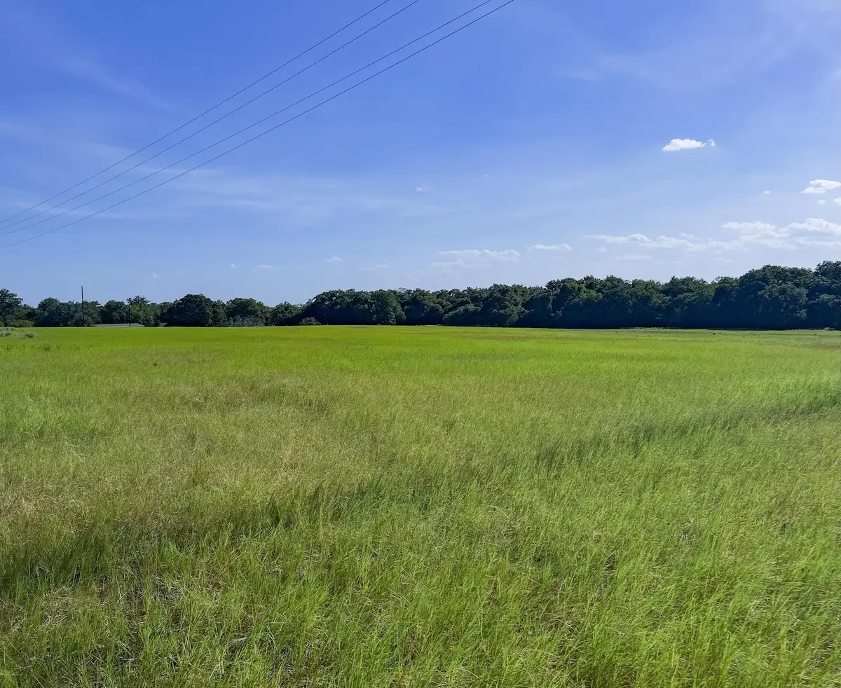 0001 Old Mcmahan Rd, Lockhart, TX 78644 - #1