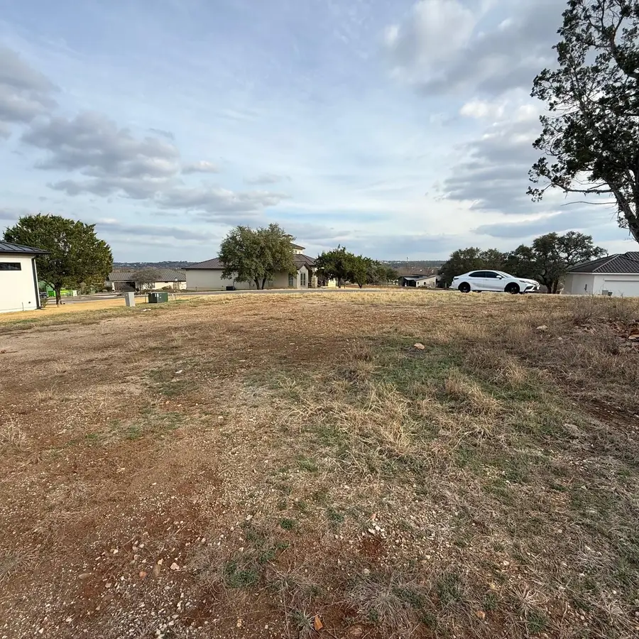 704 Silver Hill Rd, Horseshoe Bay, TX 78657 - #2