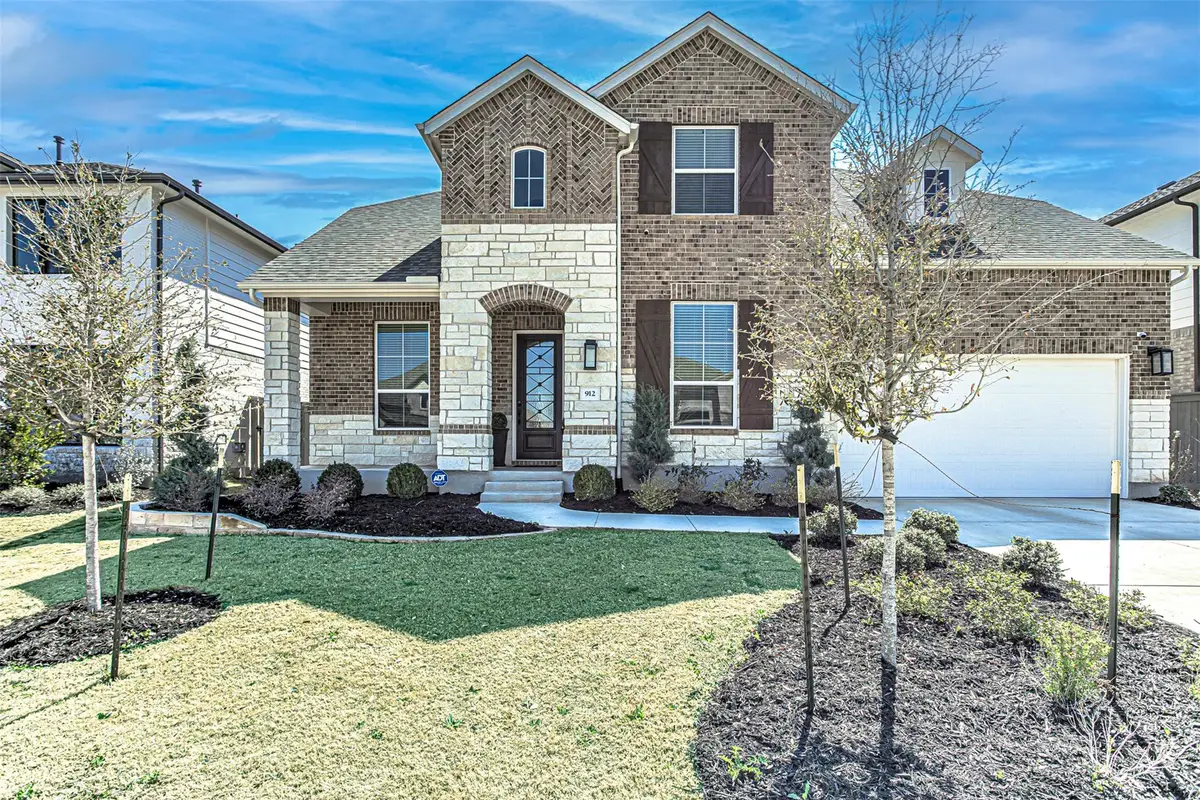 912 Rock Daisy Trl, Hutto, TX 78634 - #1